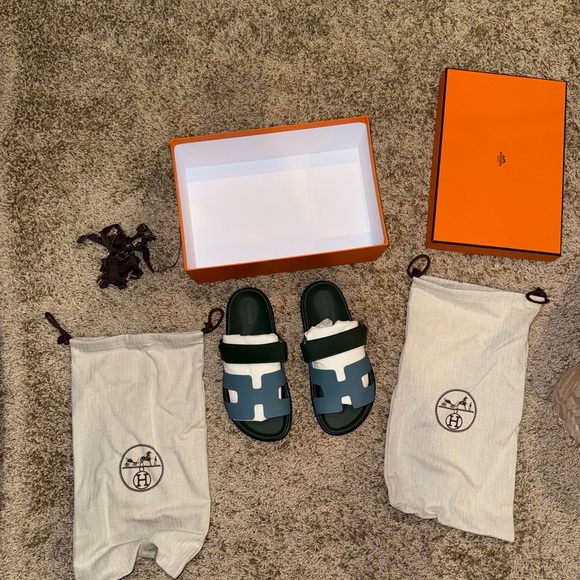 Hermès Chypre sandals - Picture 3 of 8